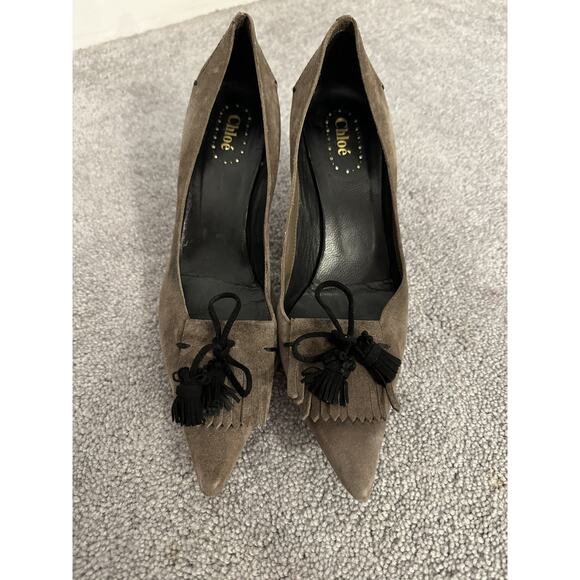 VGUC Chloe Gray Suede Bow Tie Black Tassels Pumps Sz 8.5 EU 39 - Picture 4 of 14